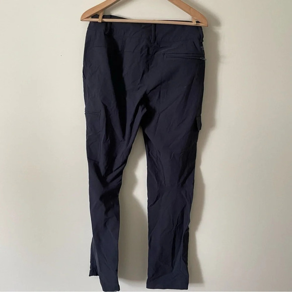 The  North Face Paramount Active Mid Rise Pants Grey - Picture 2 of 10